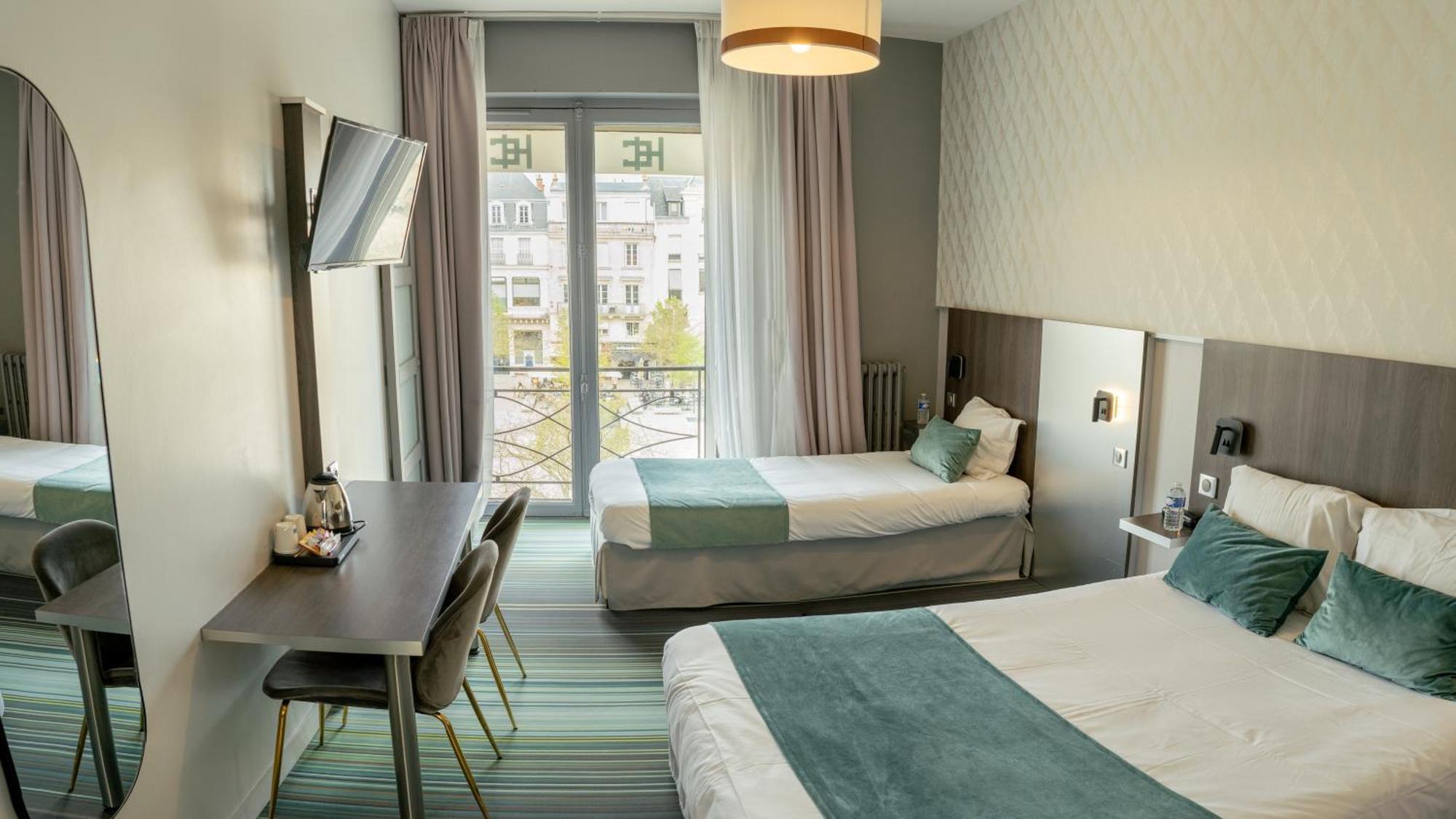 Hotel Central ปัวติเยร์ ภายนอก รูปภาพ